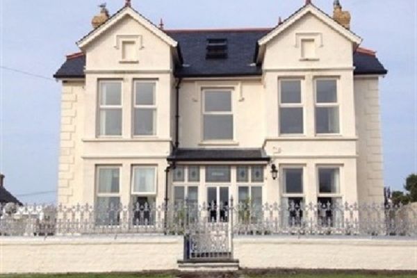 Hotel Cranog Trefin (Wales)